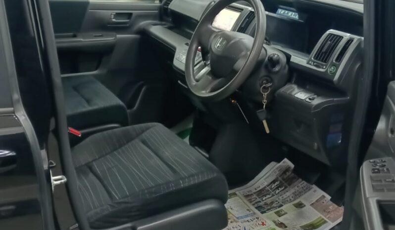 Stepwagon full