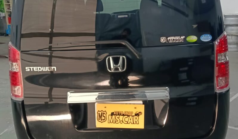 Stepwagon full
