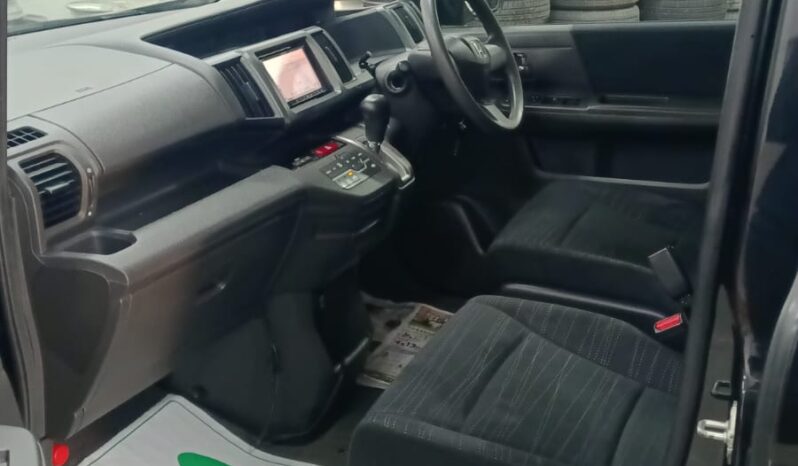 Stepwagon full